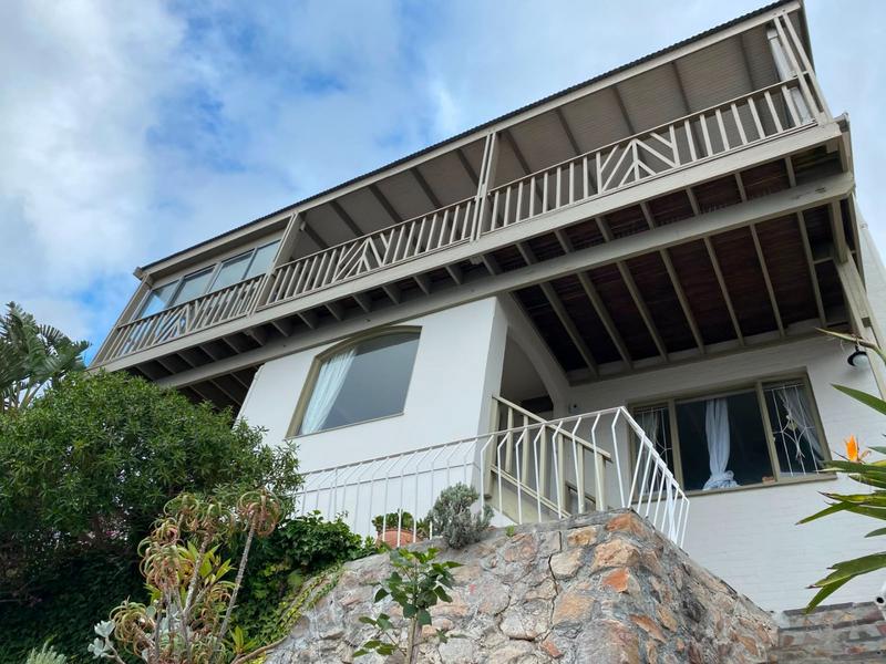 To Let 3 Bedroom Property for Rent in Fish Hoek Western Cape